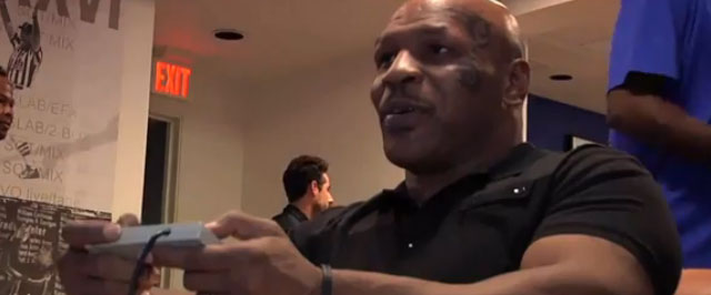 Mike Tyson Plays "Punch-Out!!" for the first time