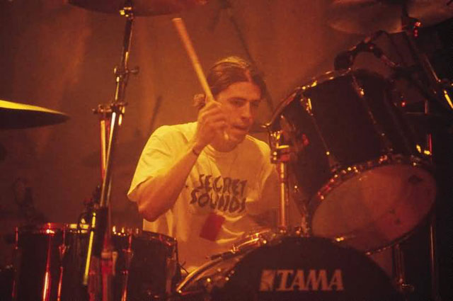 Dave Grohl drumming for Nirvana