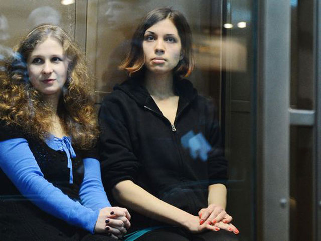Pussy Riot Members Nadya Tolokonnikova And Maria Alekhina Freed From Prison
