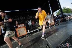 Neck Deep