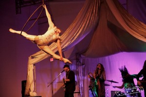 Shapeshifter Circus featuring The Shakers